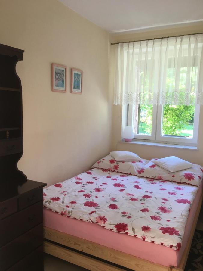 Domek Letni na wakacje w Rumi Rumia Zewnętrze zdjęcie