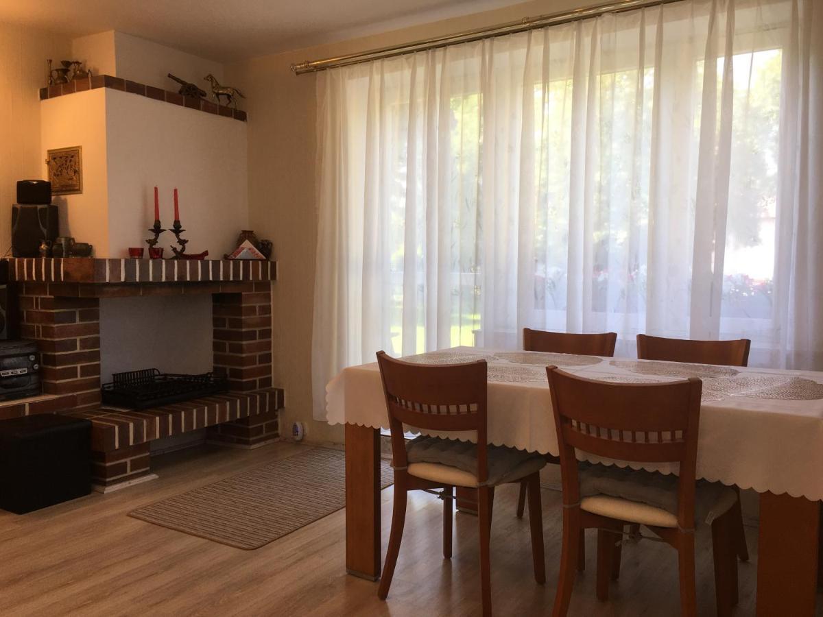Domek Letni na wakacje w Rumi Rumia Zewnętrze zdjęcie